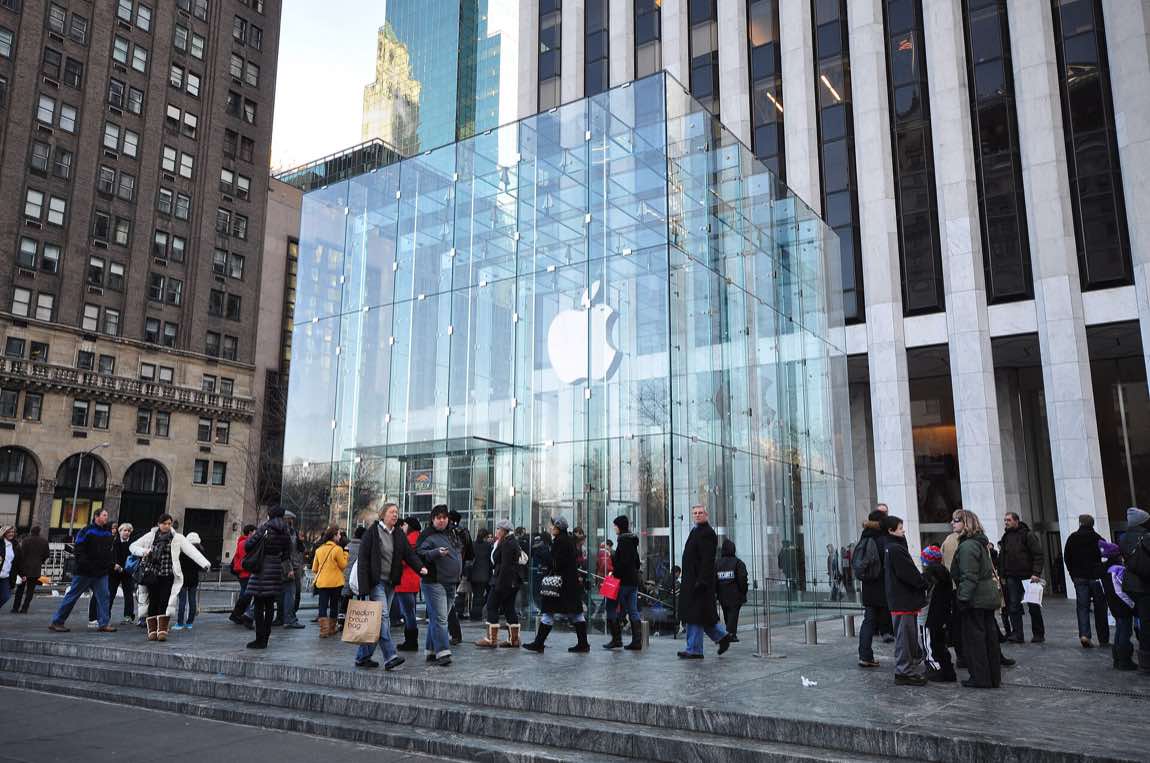 Cubo de vidro da Apple Store da Quinta Avenida, em Nova York