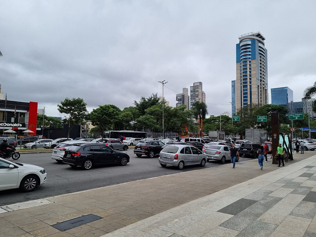 Avenida Faria Lima, no bairro do Itaim Bibi, centro financeiro de São Paulo