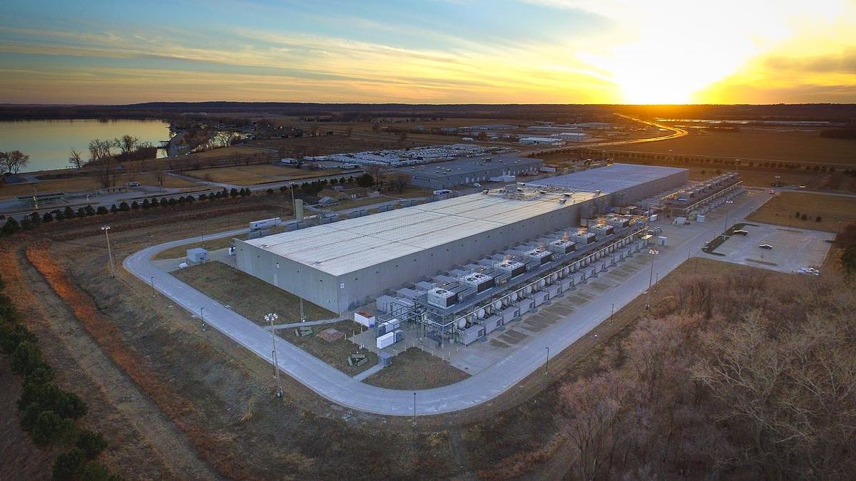 Vista aérea de um data center do Google em Council Bluffs, no estado americano de Iowa