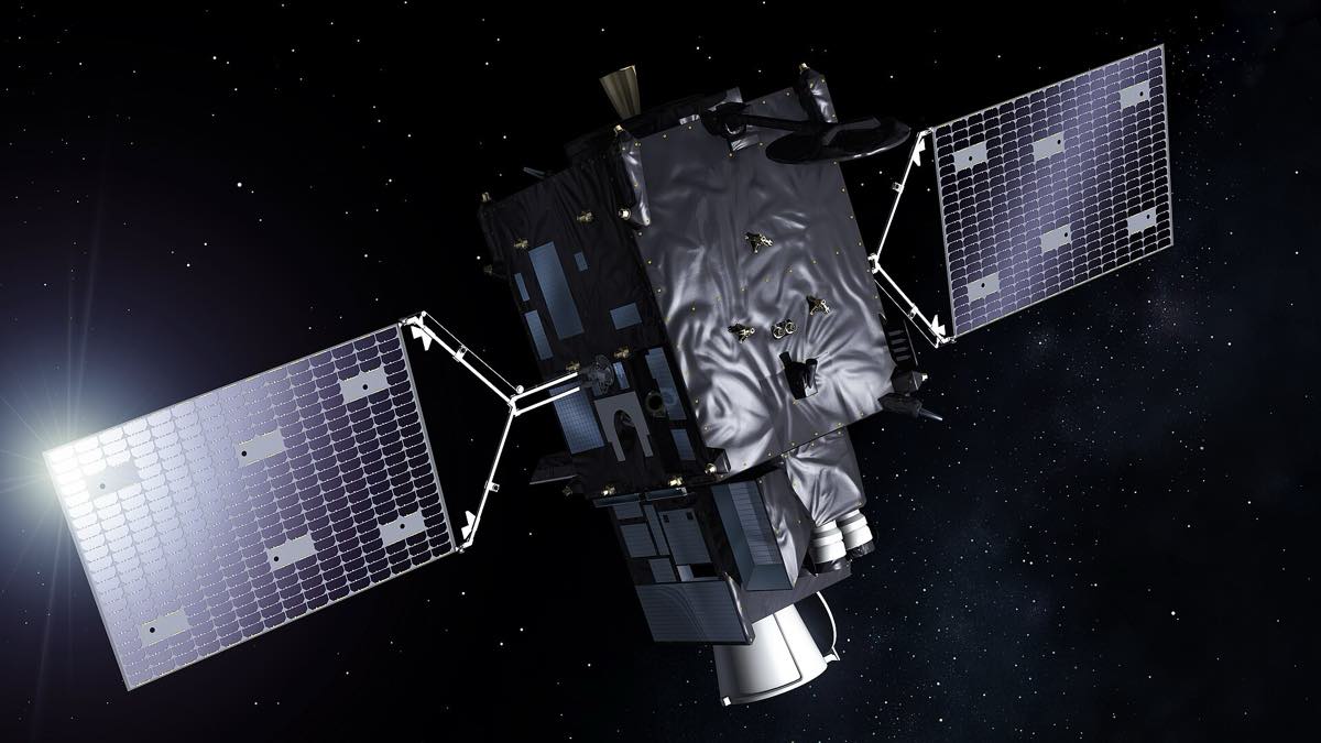 Ilustração do satélite meteorológico Meteosat de terceira geração, com painel solar estendido, sobre o fundo escuro do espaço