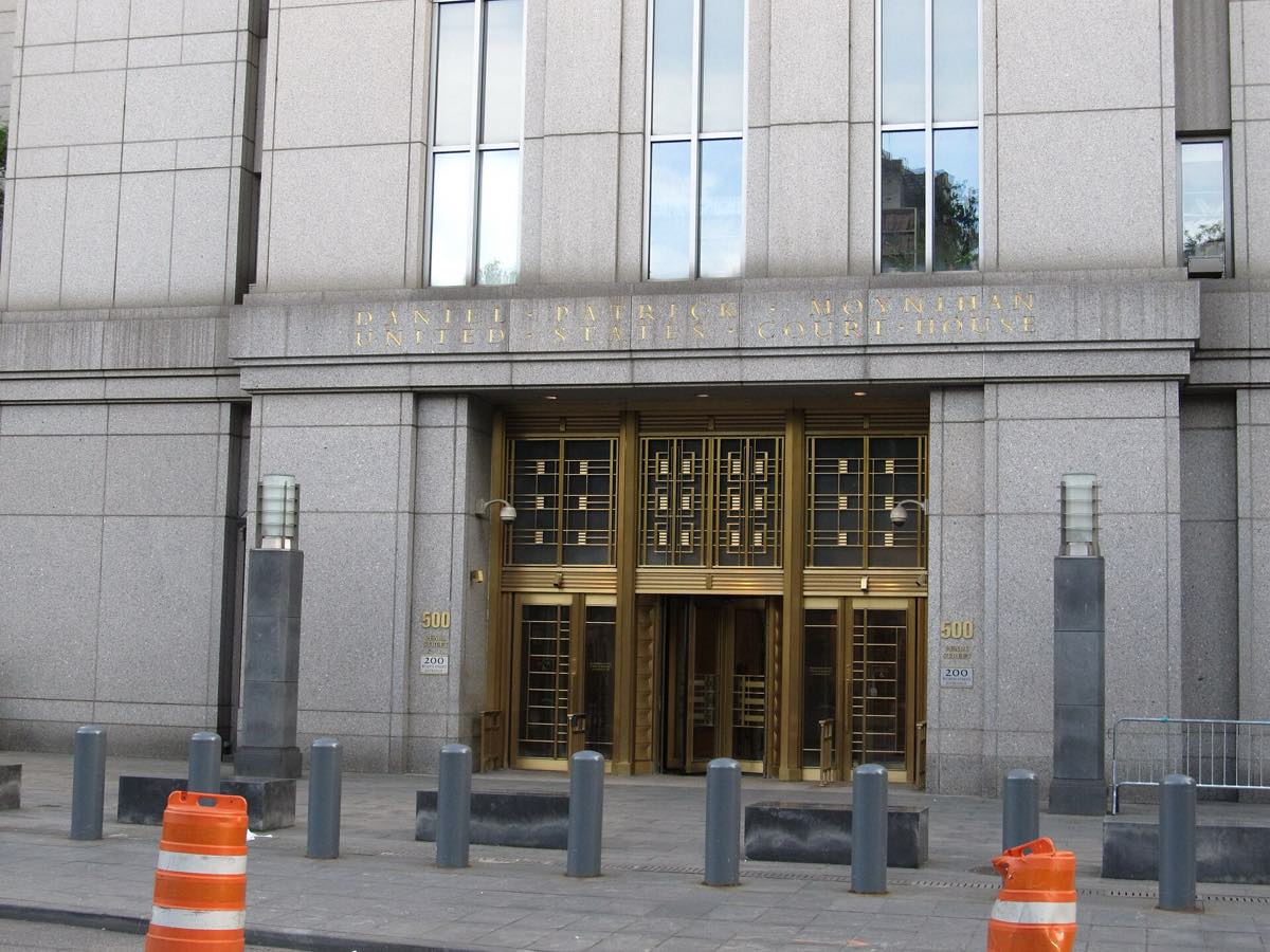Fachada do Daniel Patrick Moynihan United States Courthouse, em Manhattan, Nova York