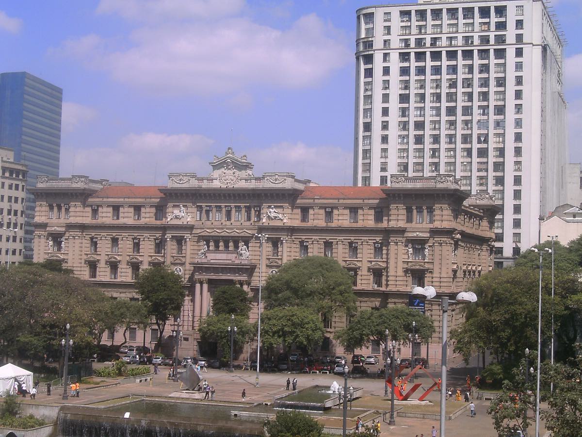 Fachada do prédio do Tribunal de Justiça do Estado de São Paulo